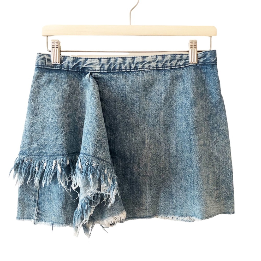 Zara Trafaluc 90's Denim Mini Skirt Size M